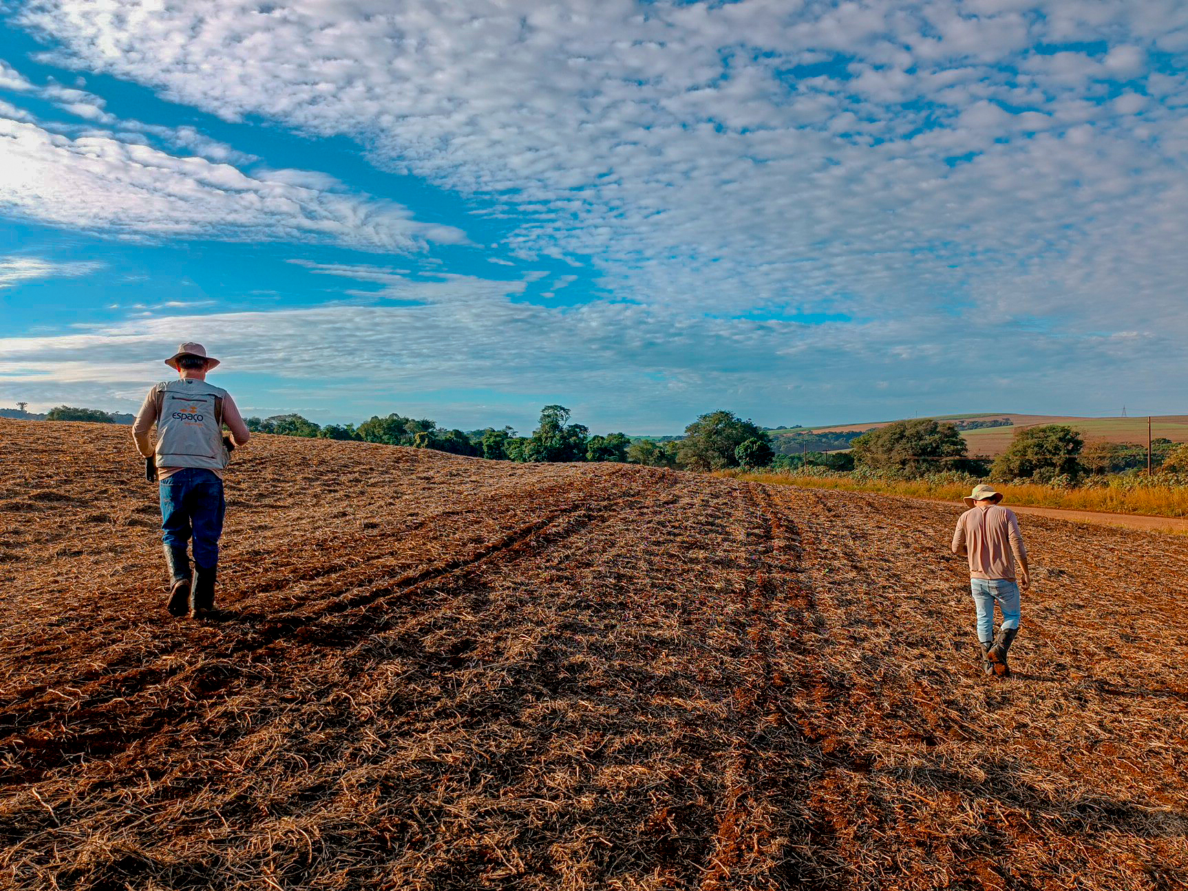 Prospecção arqueológica nos municípios de Roncador e Mato Rico – PR
